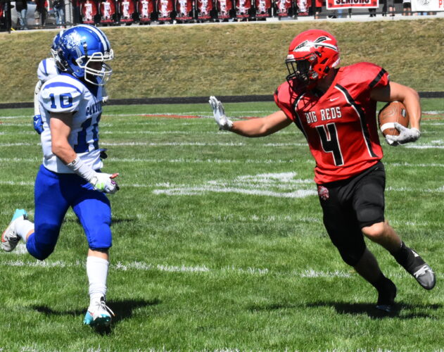 Bellaire Football Sets School Record in Win Over Cambridge News